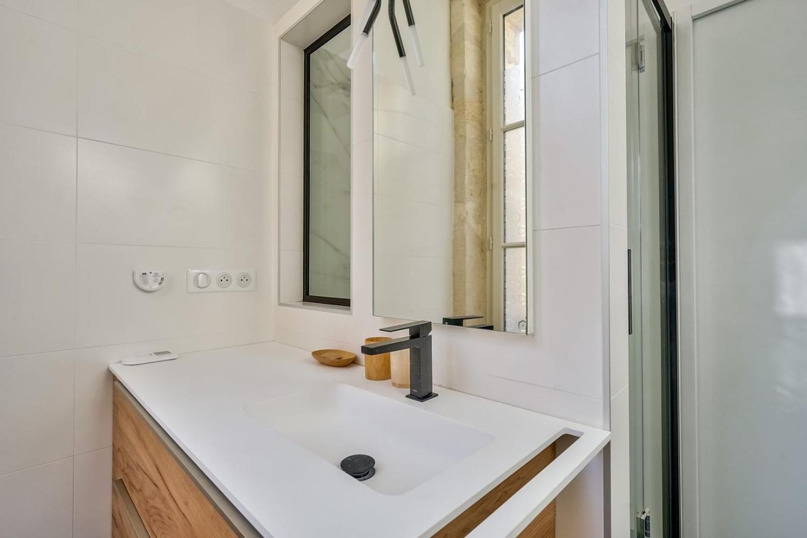 Lovely Apartment Central บอร์โด ภายนอก รูปภาพ